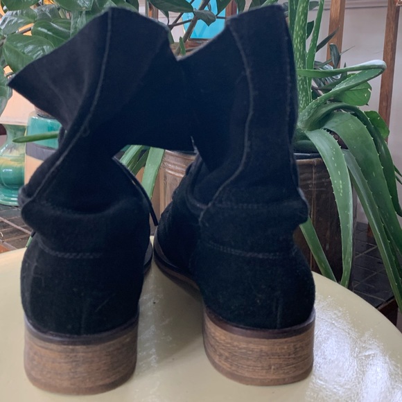 Suede Boots - Picture 3 of 6
